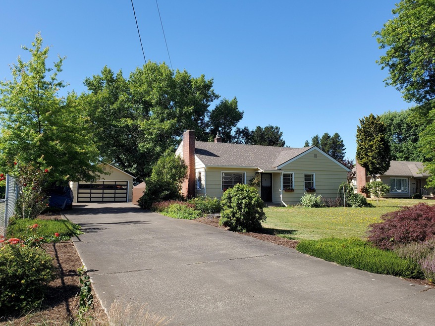 687 E Ellendale Ave, Dallas, OR 97338 - photo 1