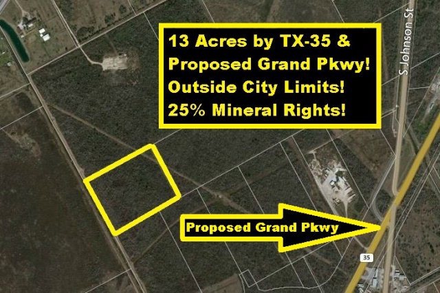 0 S Johnson St unit 59205, Alvin, TX 77511 - photo 1