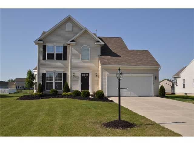 Exterior Front Plenty of Curb Appeal!