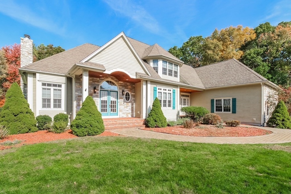 19 Oak Leaf Ln, North Easton, MA 02356 - photo 1