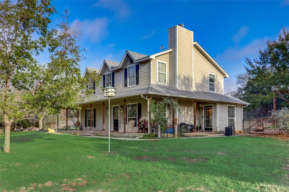 967 Arvel Cir, Azle, TX 76020 - photo 1