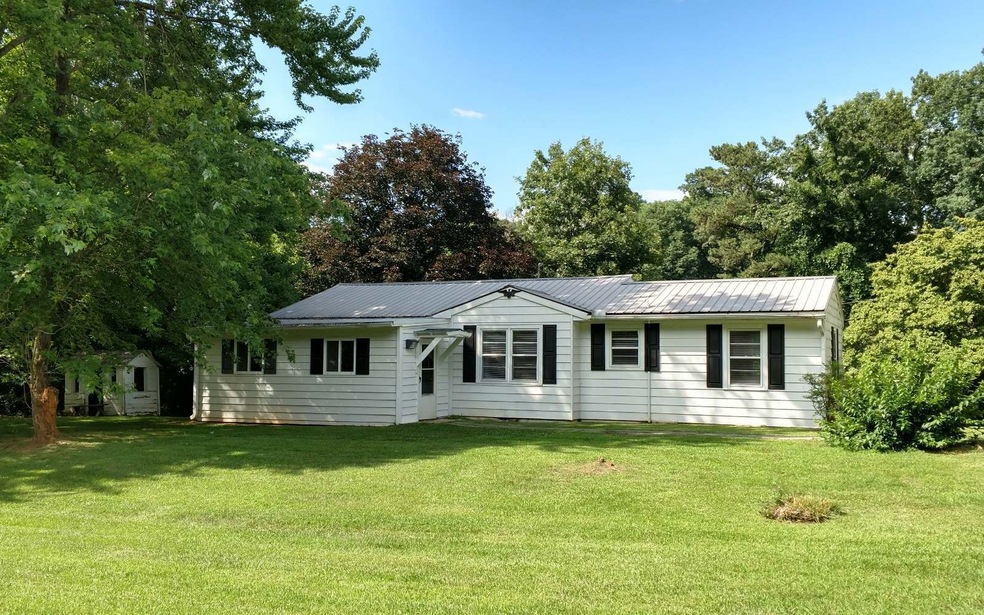 3187 Lower Cartecay Rd, Ellijay, GA 30536 - photo 1