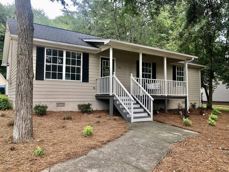 101 Sunny Ln, Commerce, GA 30529 - photo 1