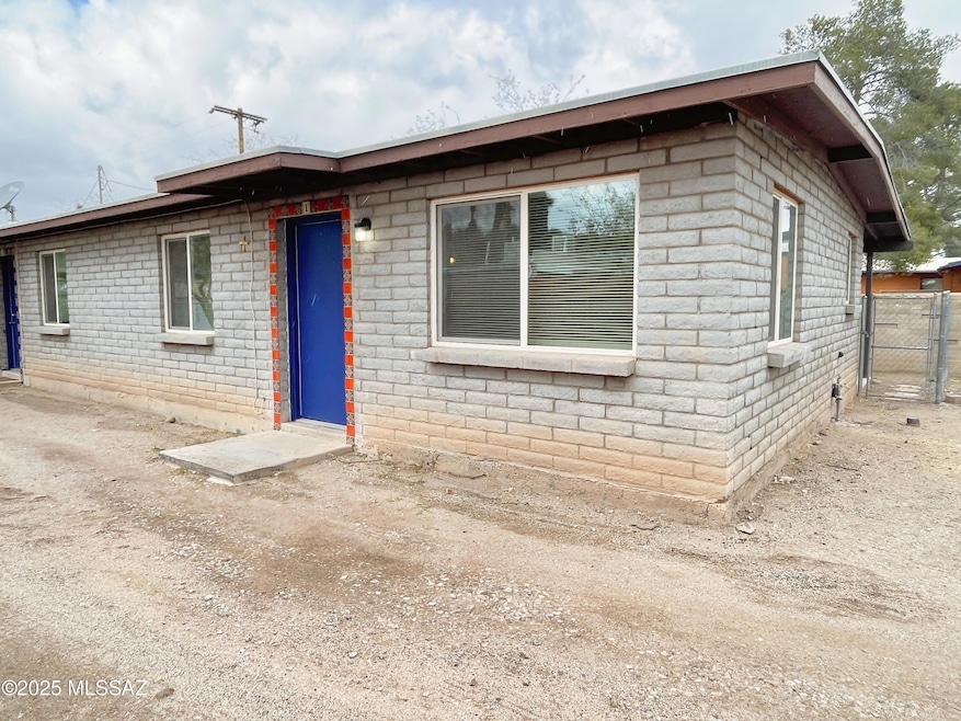 For Rent $1,250/month