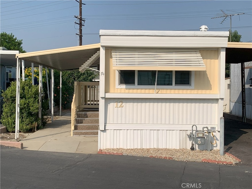5925 Riverside Dr unit 12, Chino, CA 91710 - photo 1