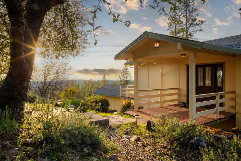 Sold $425,000