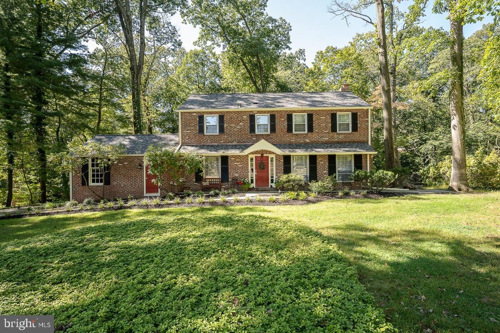 118 Lenape Dr, Berwyn, PA 19312 - photo 1