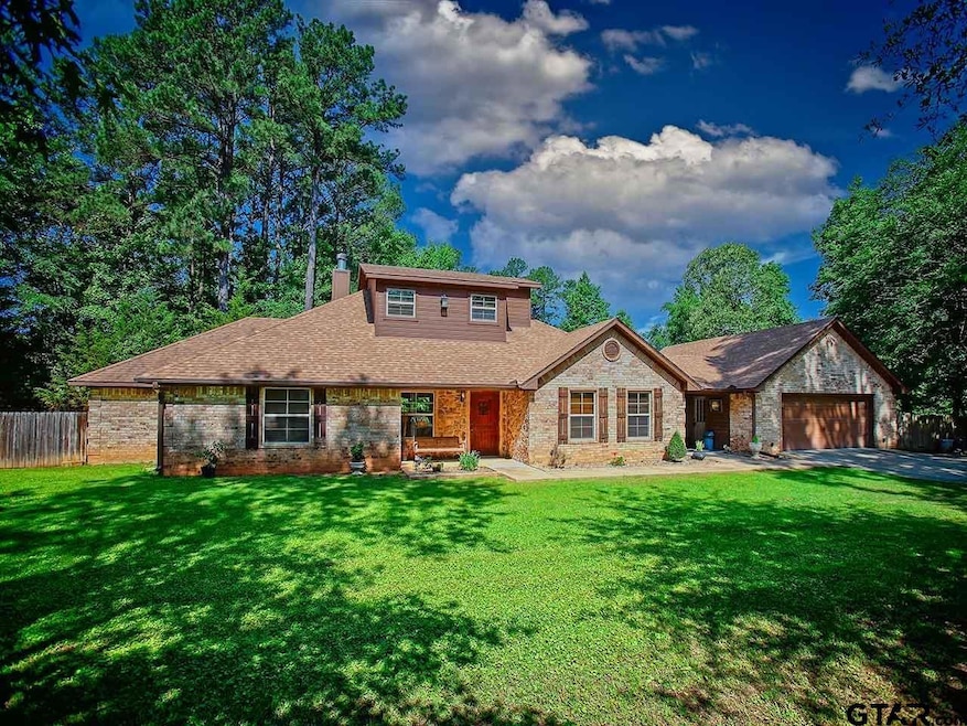 For Sale $412,000 • Co-Listing Agent