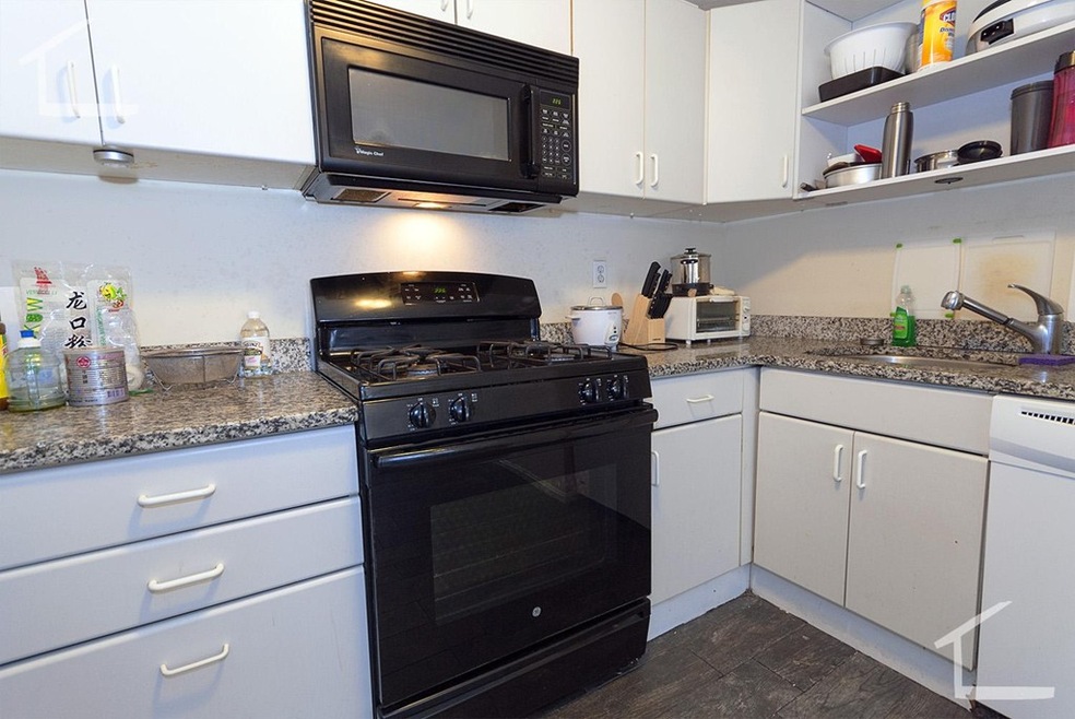 127 Glenville Ave unit 7, Allston, MA 02134 - photo 1