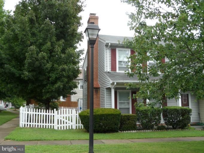 404 Denning Ct, Warrenton, VA 20186 - photo 1