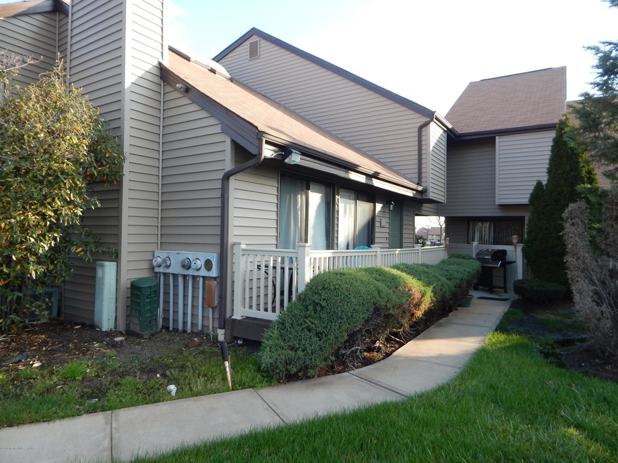 5 Cotswold Cir, Ocean, NJ 07712 - photo 1