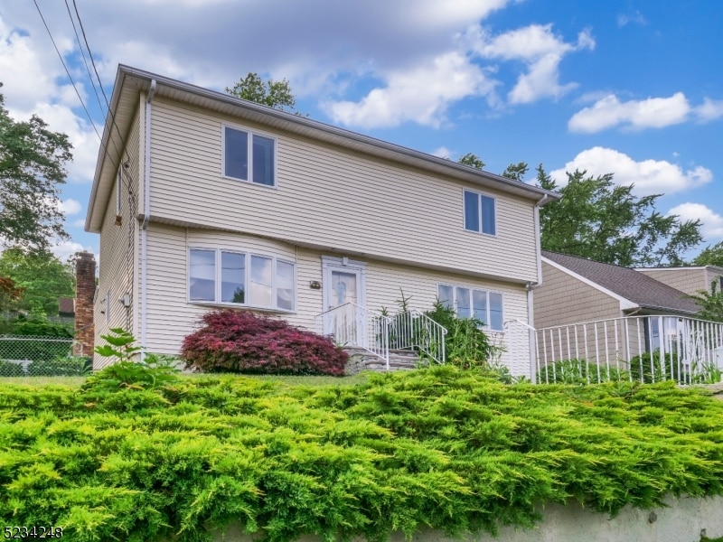 32 Sutton Ave, Totowa, NJ 07512 - photo 1