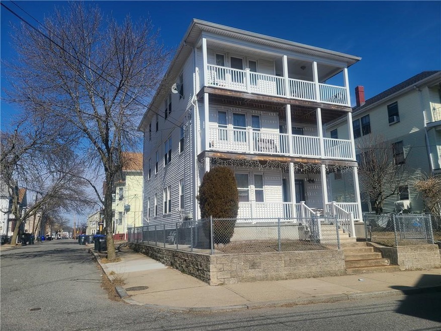 167 Regent Ave, Providence, RI 02908 - photo 1