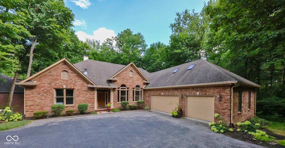 For Sale $895,000