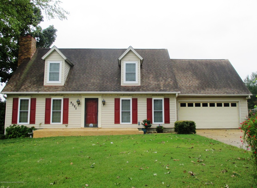7371 Kingcrest