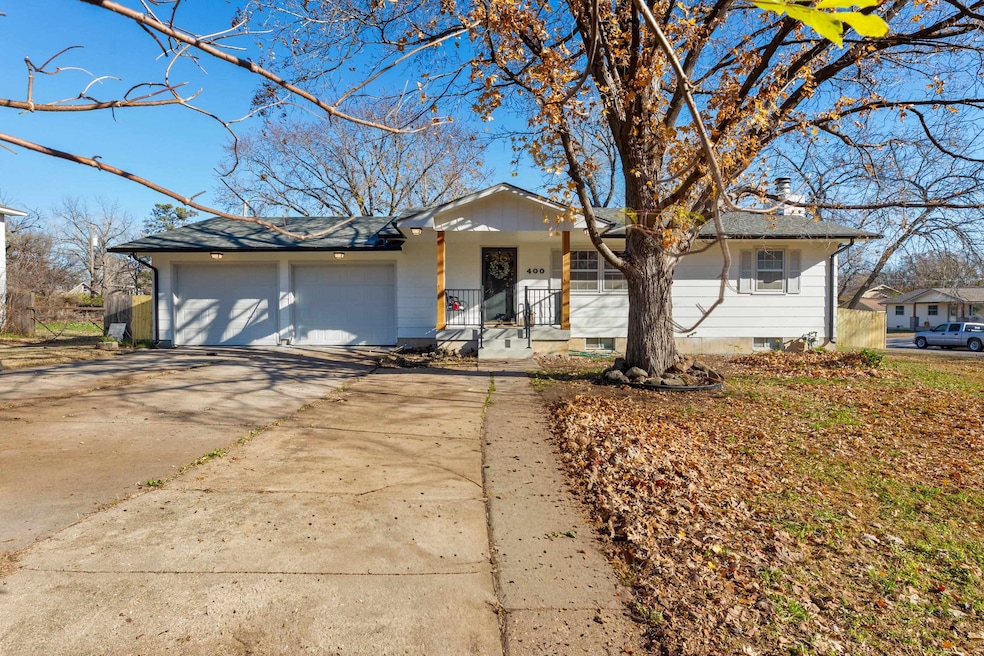 400 Highland Ave, Newton, KS 67114 - photo 1