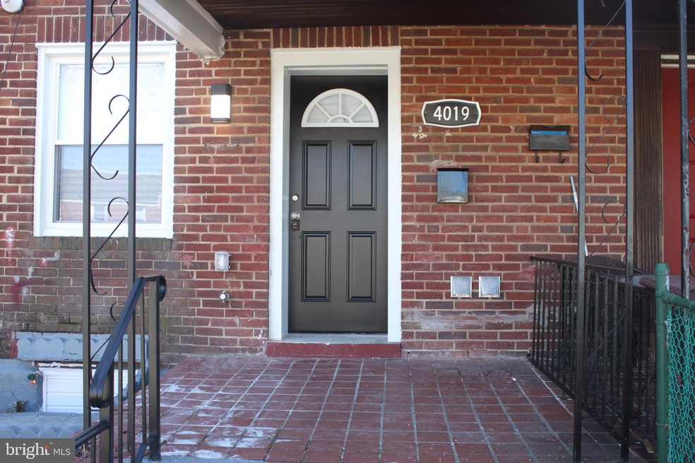 4019 Colborne Rd, Baltimore, MD 21229 - photo 1