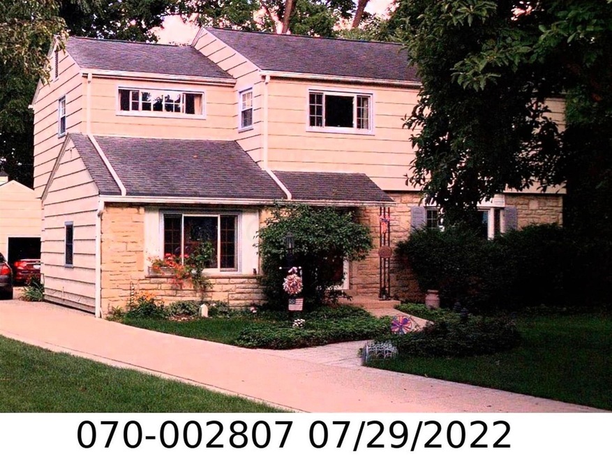 1936 Wyandotte Rd, Columbus, OH 43212 - photo 1