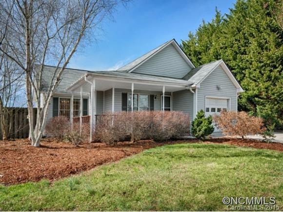 61 Round Top Rd, Asheville, NC 28803 - photo 1