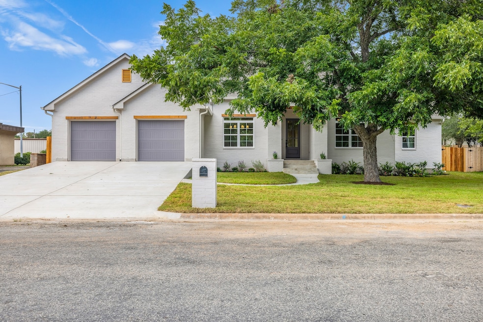 For Sale $519,000