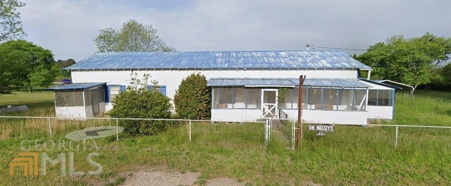 62 Hillcrest Rd, Covington, GA 30016 - photo 1