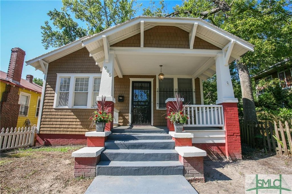 Charming Exterior, Craftsman Bungalow