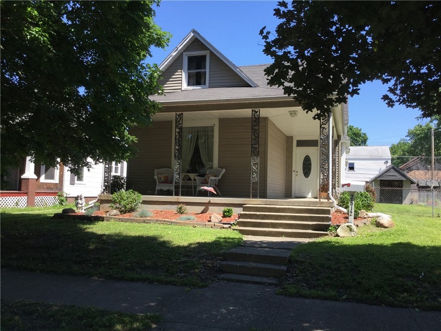 2812 Pine Ave, Mattoon, IL 61938 - photo 1