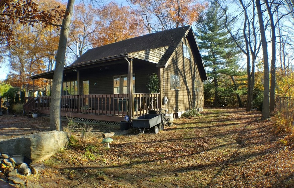 8 Carmine Dr, North Providence, RI 02911 - photo 1