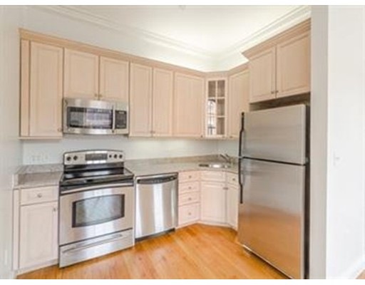 421 Hanover St unit 42, Boston, MA 02113 - photo 1