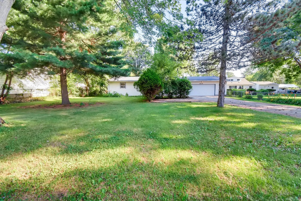 1643 Case Rd Columbus OH 43224-print-001