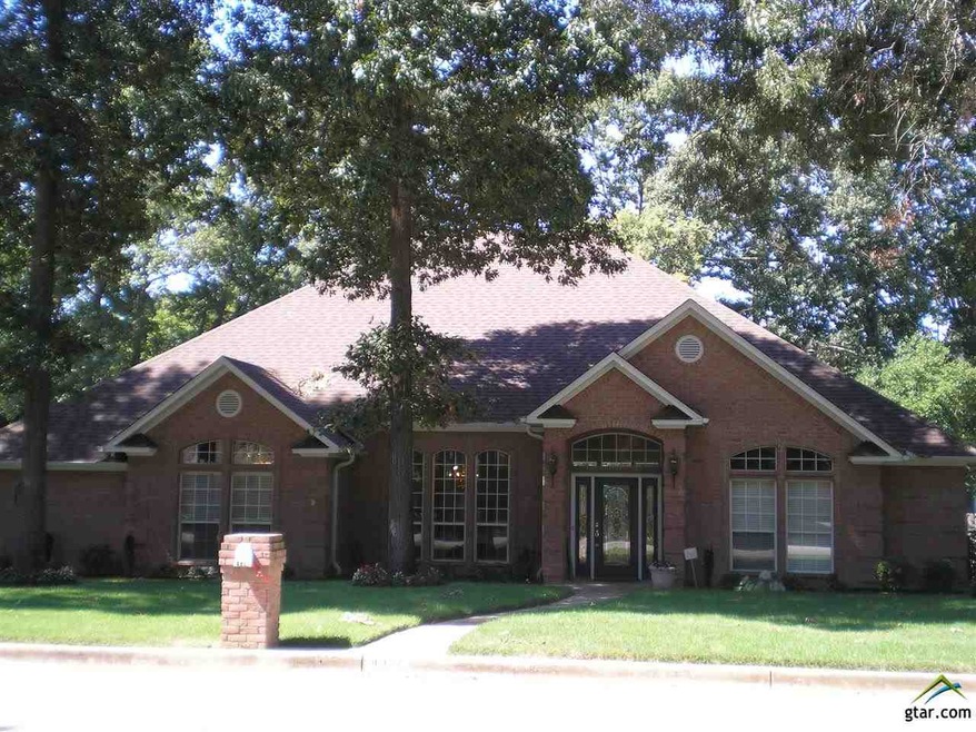 4917 Barclay Dr, Tyler, TX 75703 - photo 1