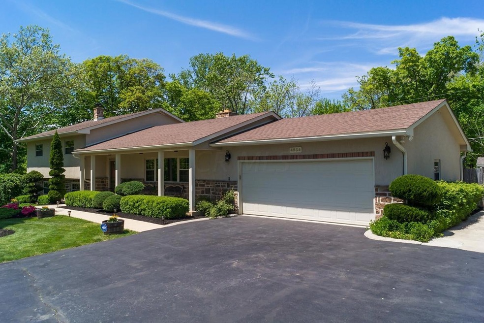 4234 Fredericksburg Ave, Columbus, OH 43228 - photo 1