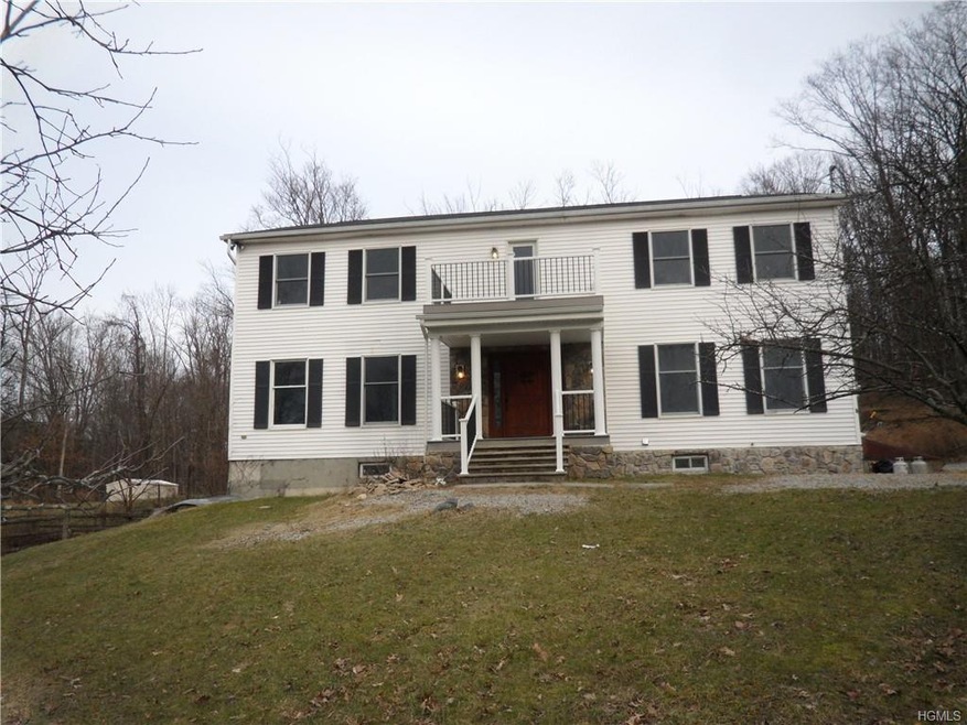 92 Helms Hill Rd, Washingtonville, NY 10992 - photo 1