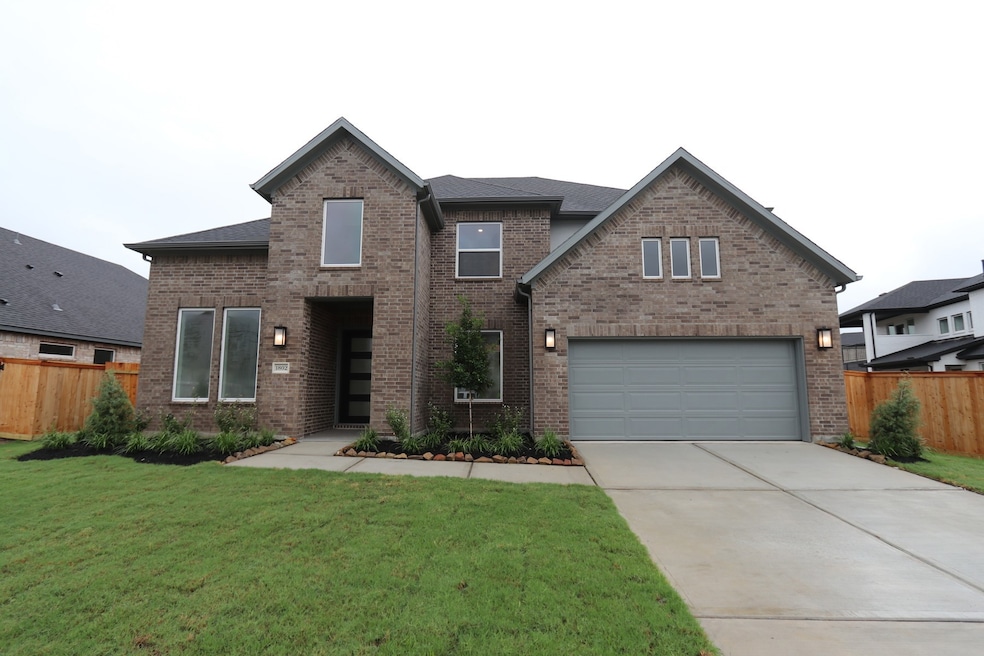 1802 Lake Crest Ln, Friendswood, TX 77546 - photo 1