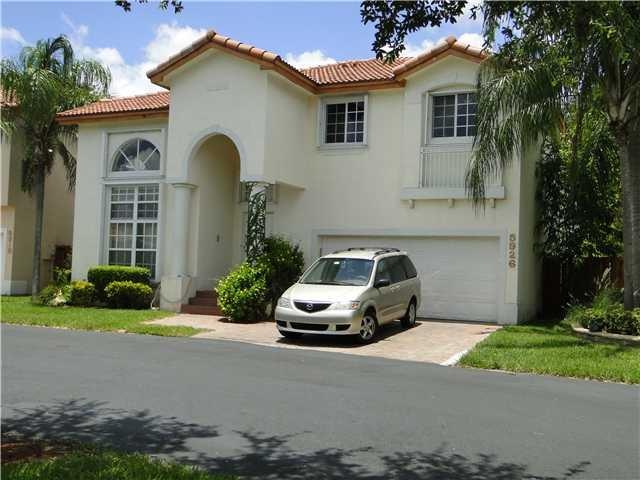 5926 NW 113 Place, Doral, FL Q - photo 1