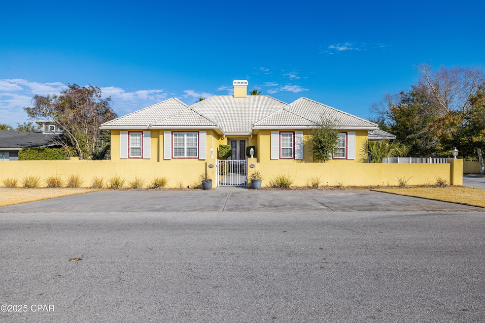 539 Wahoo Rd, Panama City Beach, FL 32408 - photo 1