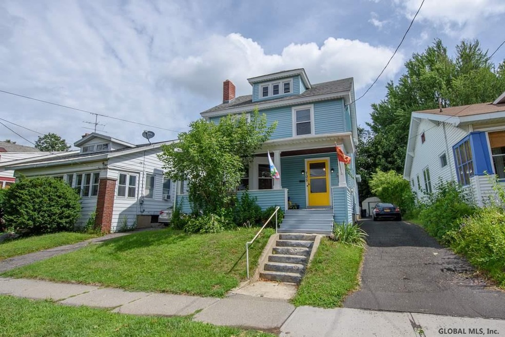 705 Washington Ave, Albany, NY 12206 - photo 1