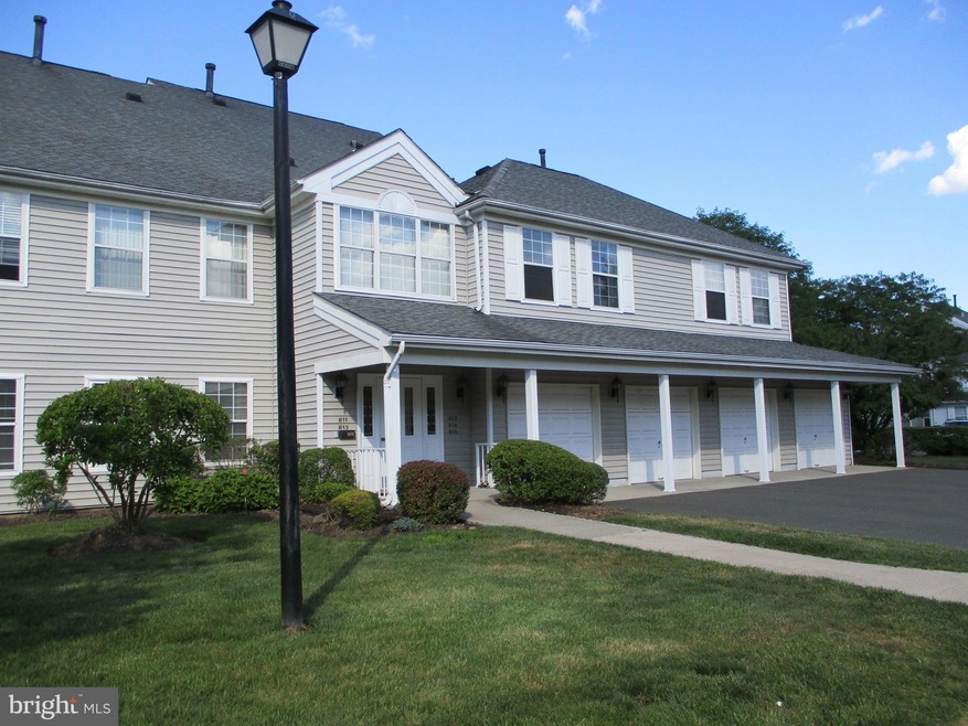 814 Eagles Chase Dr unit 825, Lawrence Township, NJ 08648 - photo 1