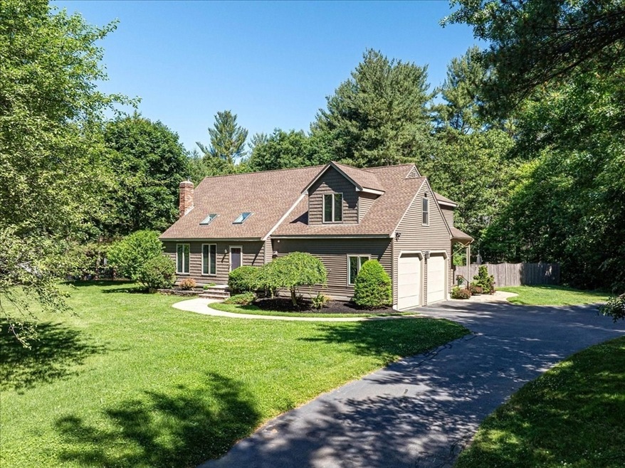 11 Sheila Ln, Franklin, MA 02038 - photo 1