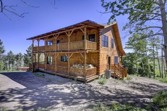 For Sale $895,000