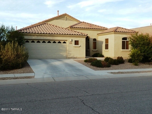 Castle Pines Way