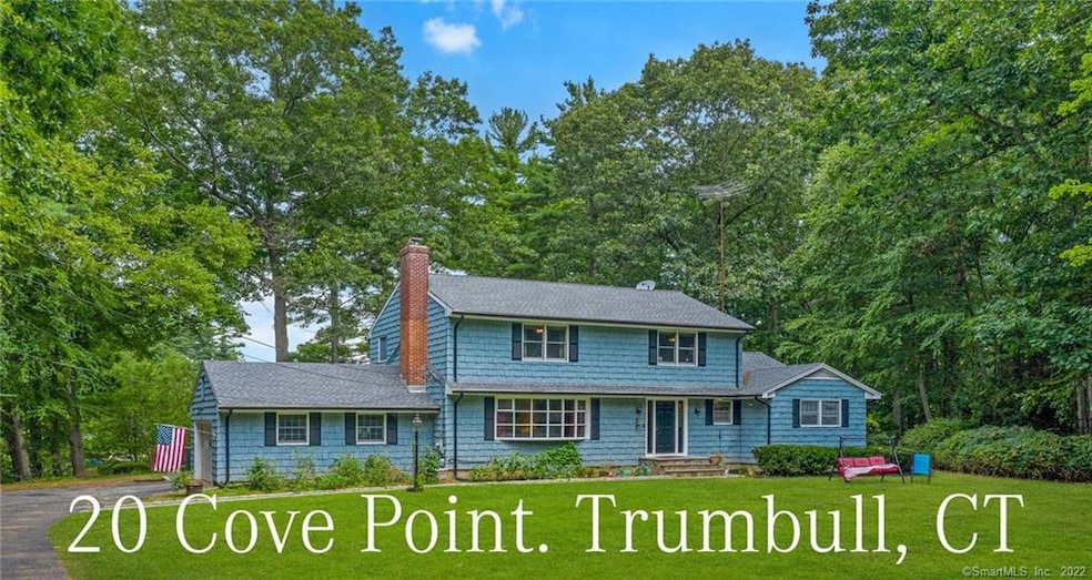 20 Cove Point, Trumbull, CT 06611 - photo 1