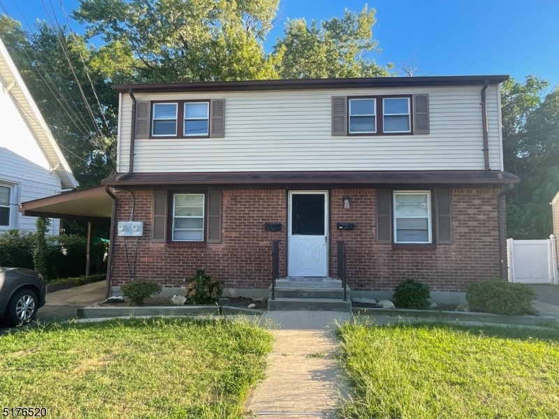 56 Chamberlain Ave, Elmwood Park, NJ 07407 - photo 1