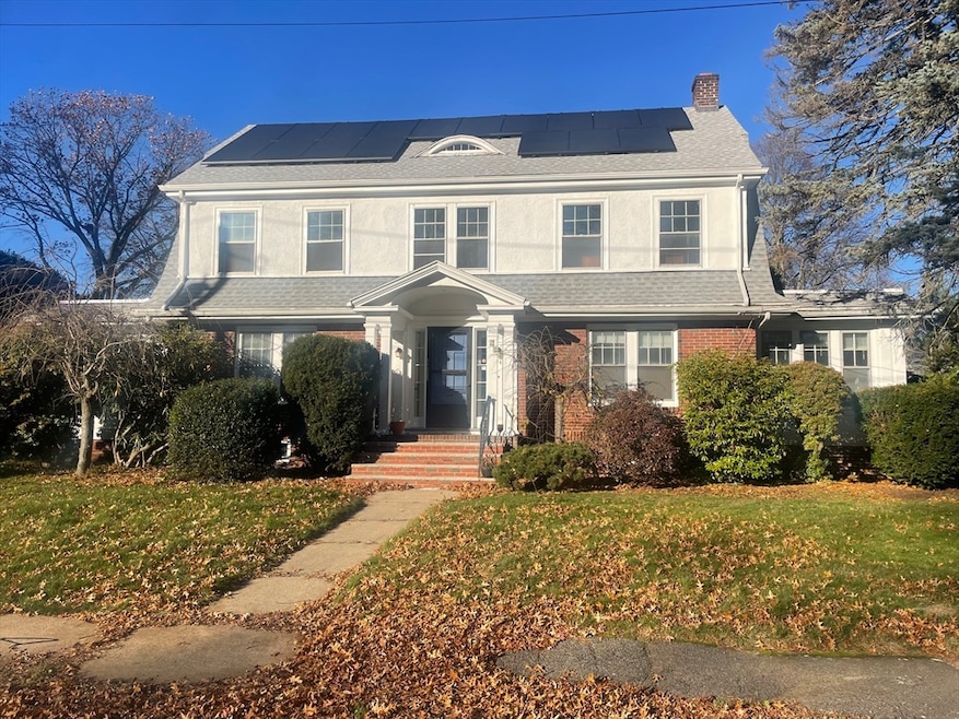 26 Lawrence Rd, Swampscott, MA 01907 - photo 1