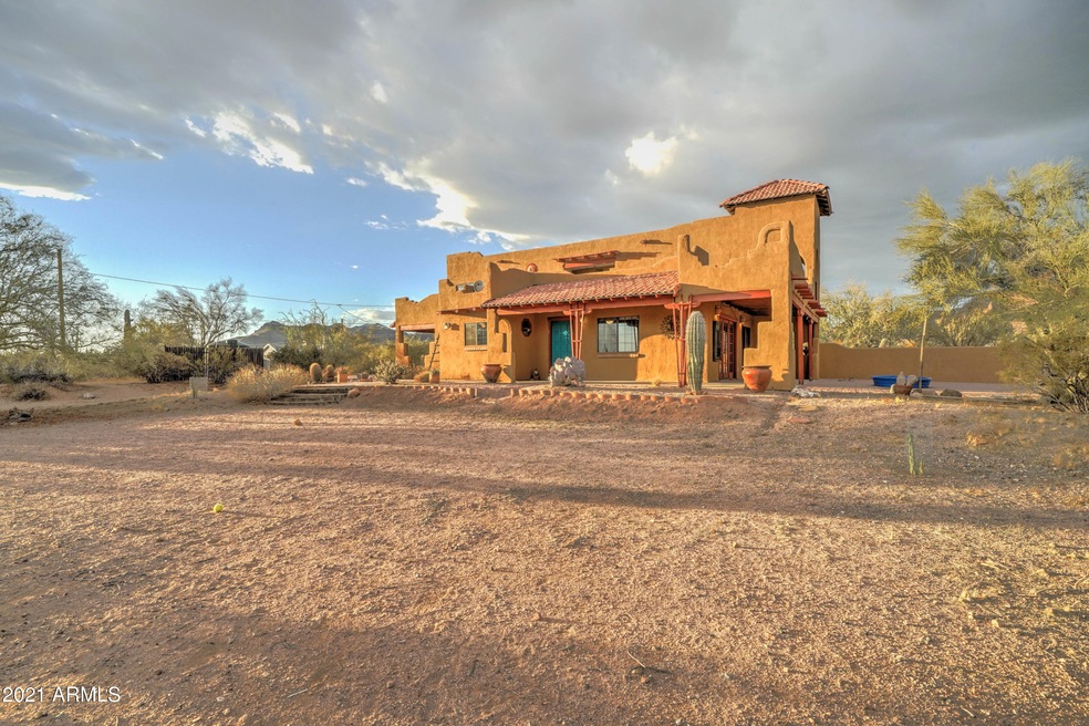 4275 N Apache Dr-0005