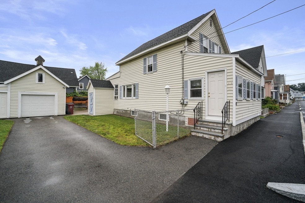 47 Beaver St, Lowell, MA 01850 - photo 1