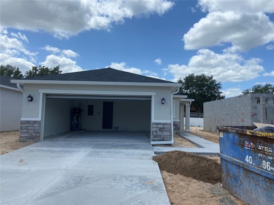 1084 Papaya Cir, Davenport, FL 33897 - photo 1