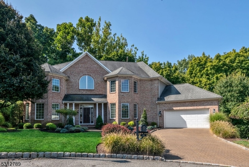 12 Greenbriar Rd, Little Falls, NJ 07424 - photo 1