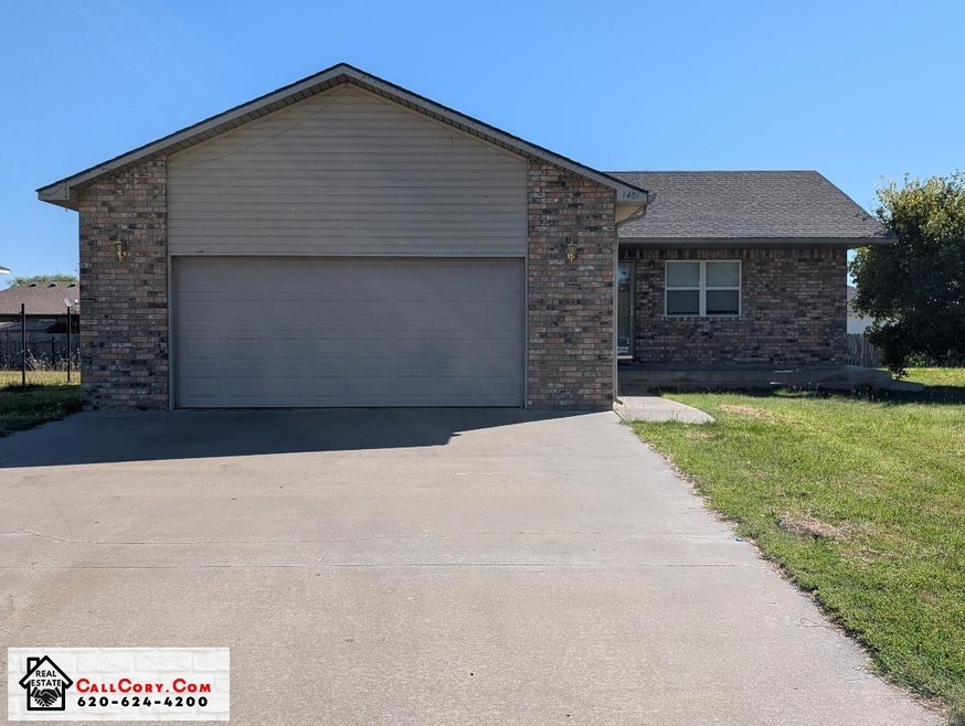 1401 Forrest Ave, Liberal, KS 67901 - photo 1