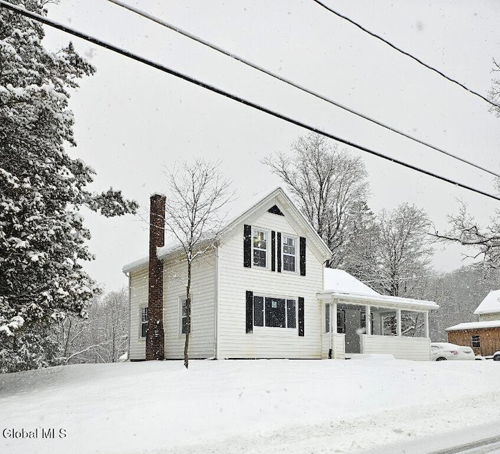 53 Cummings St, Hoosick Falls, NY 12090 - photo 1